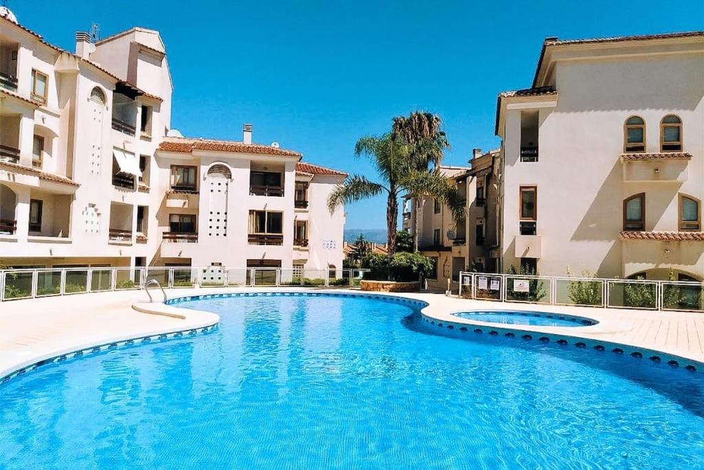 Precioso Apartamento Con Piscina Y Vistas Alicante Kültér fotó
