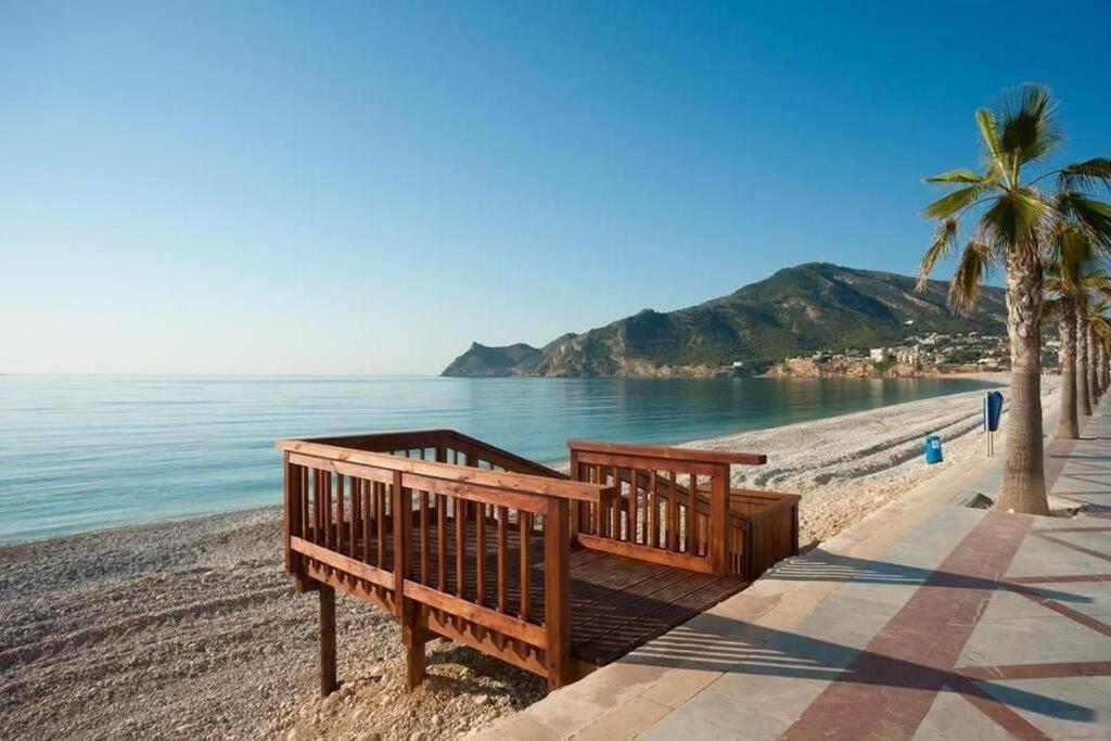Precioso Apartamento Con Piscina Y Vistas Alicante Kültér fotó