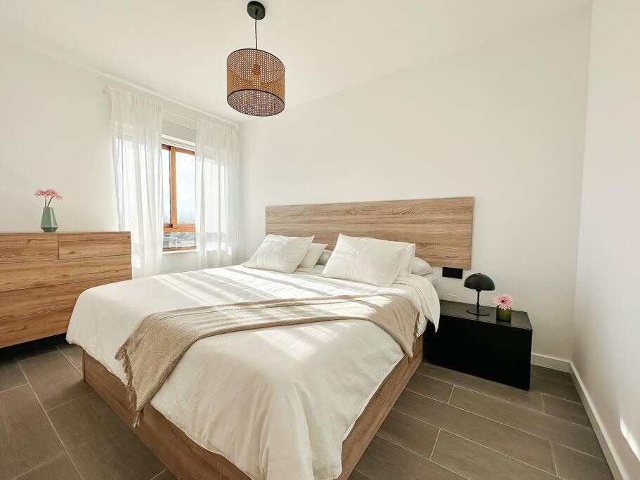 Precioso Apartamento Con Piscina Y Vistas Alicante Kültér fotó
