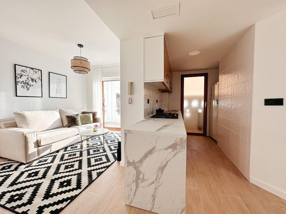 Precioso Apartamento Con Piscina Y Vistas Alicante Kültér fotó